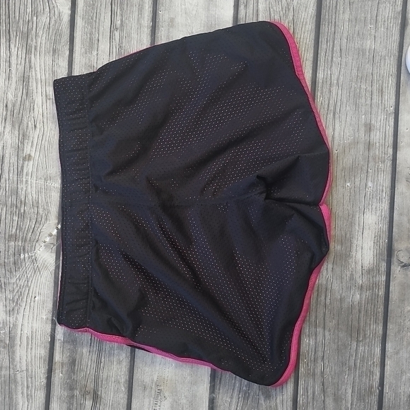 Nike Dri-Fit Shorts Sz XS - Picture 4 of 4